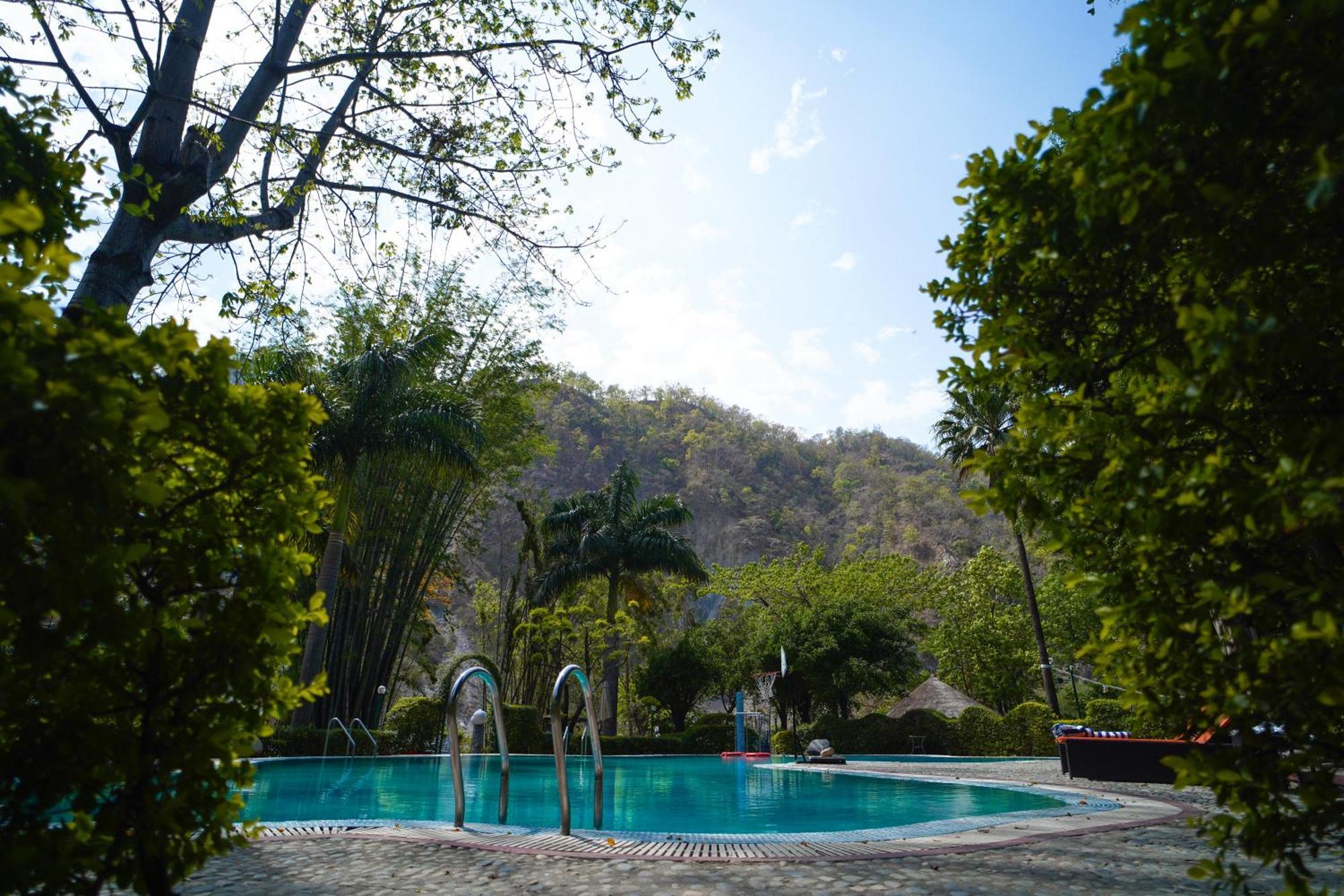 The Solluna Resort Garjia Exteriér fotografie